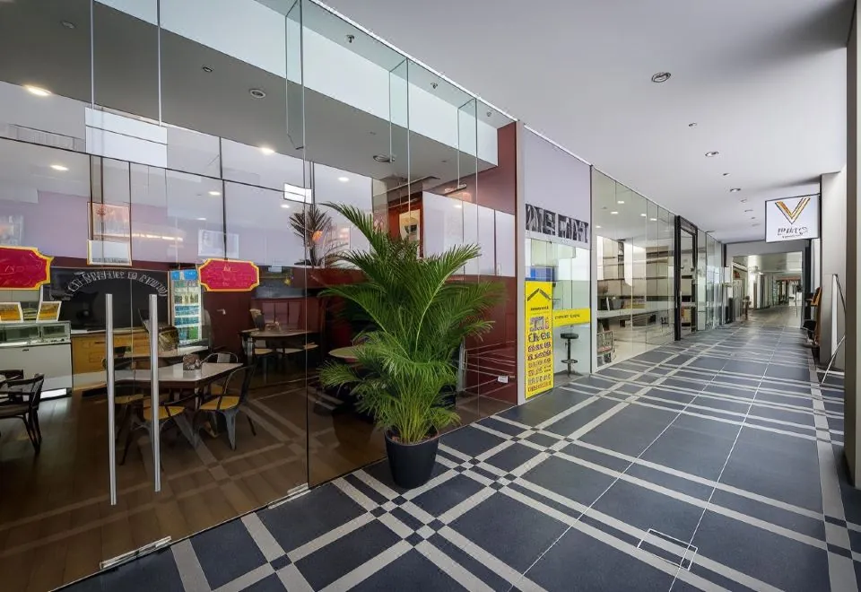 V Hotel Bencoolen