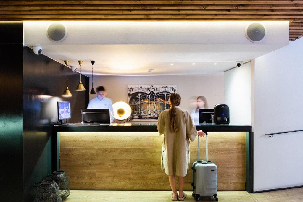 Hotel Well and Come