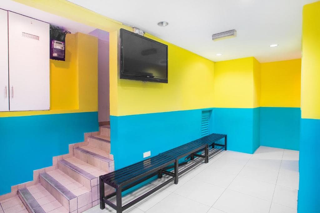 OYO 89688 Alor Street Hotel