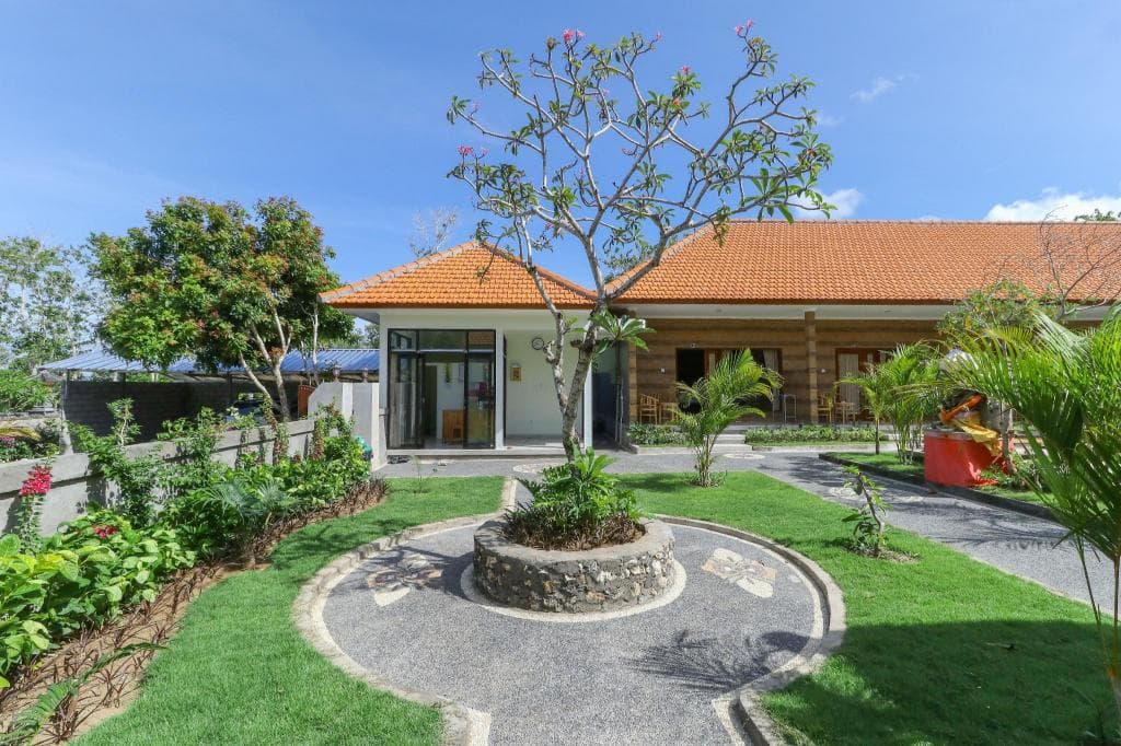 Manik Homestay