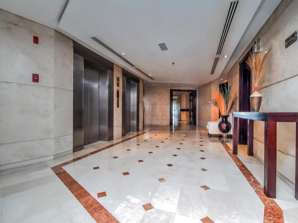 Parkside Hotel Apartment
