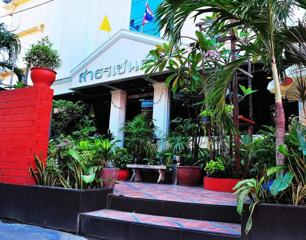 Sathorn Saint View Serviced Apartment