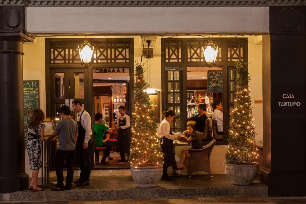 The Scarlet Singapore