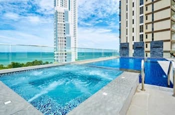 Serenity Pattaya Beach