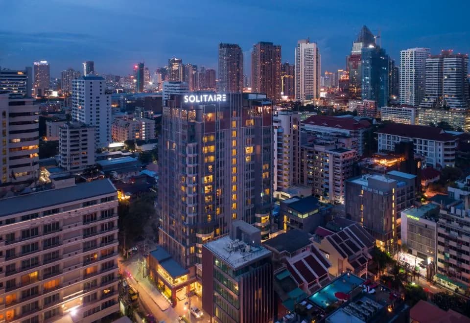 Solitaire Bangkok Sukhumvit 11