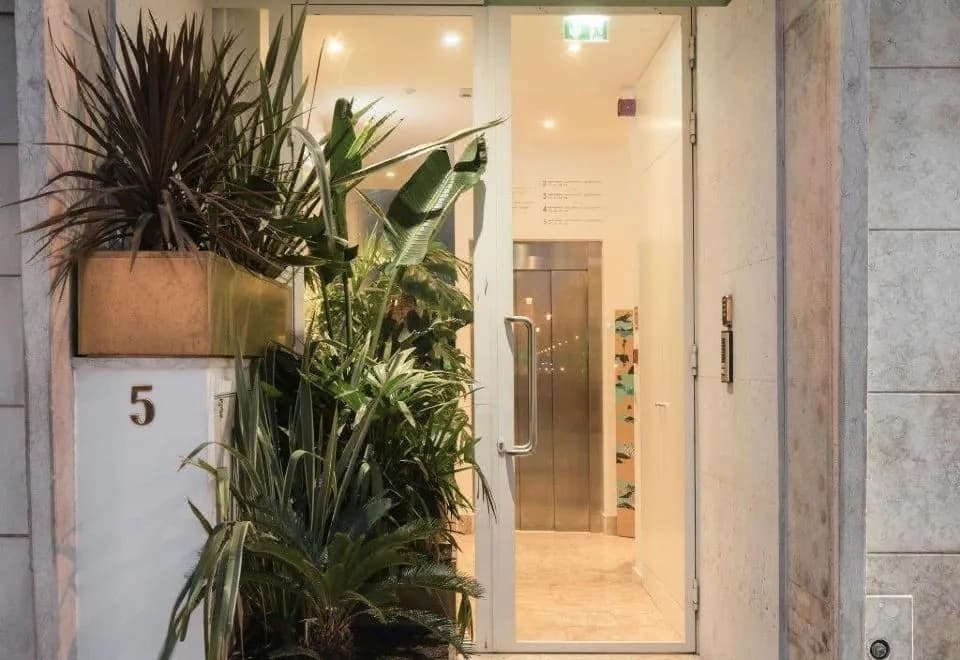 The Visionaire Apartments