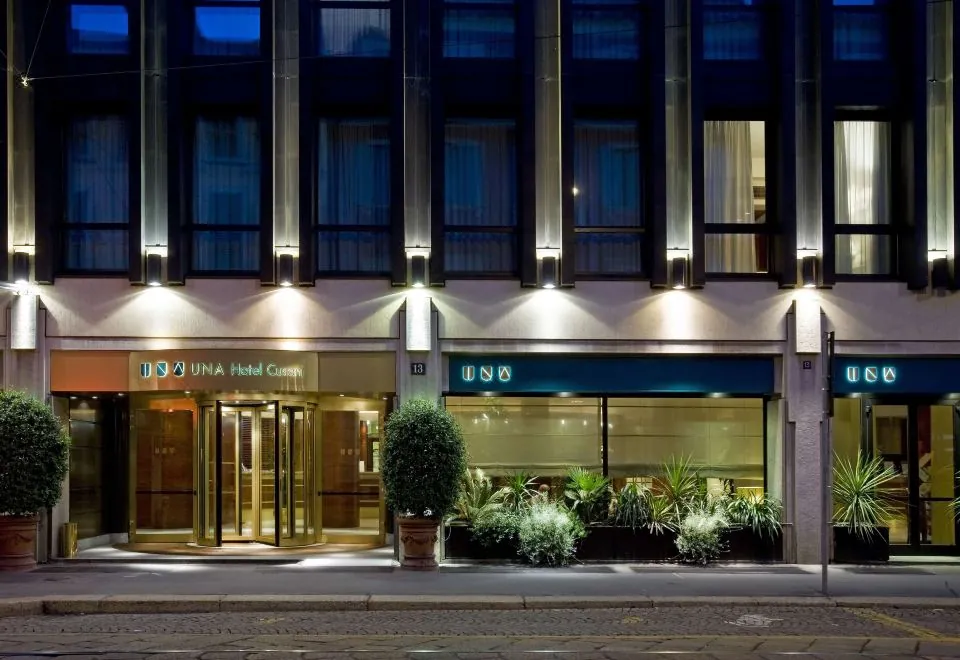 Unahotels Cusani Milano