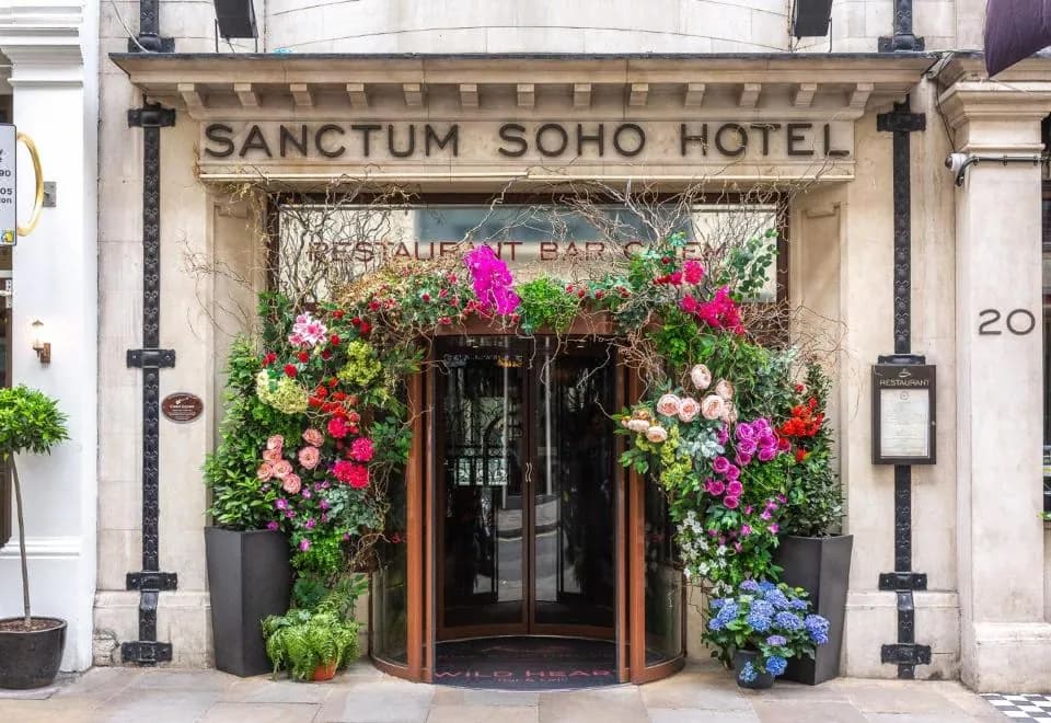 Karma Sanctum Soho Hotel
