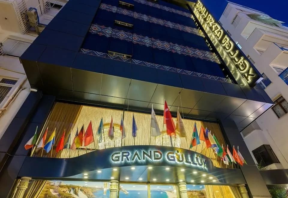 Grand Güllük Hotel