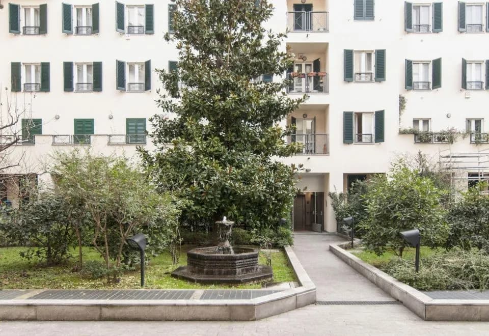 Milan Royal Suites & Luxury Apartments
